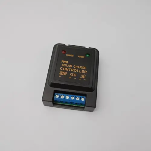 PWM Solar Charge Controller untuk panel surya